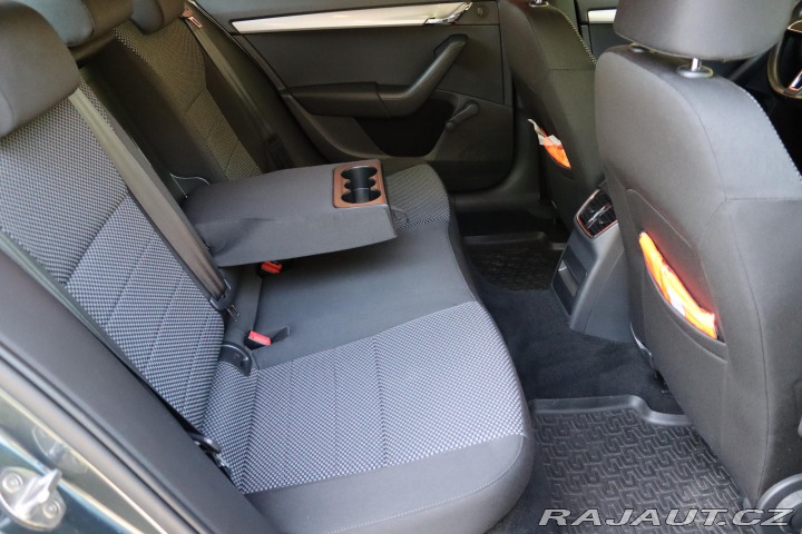 Škoda Octavia 1. majitel, servis jen Šk 2016