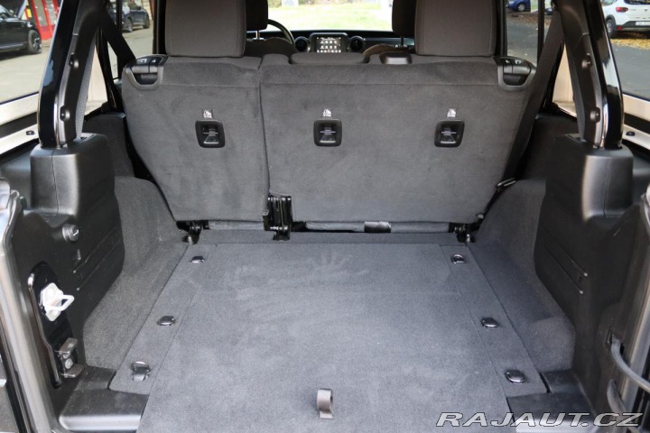 Jeep Wrangler UNLIMITED 3.6 V6 4X4 212k 2021