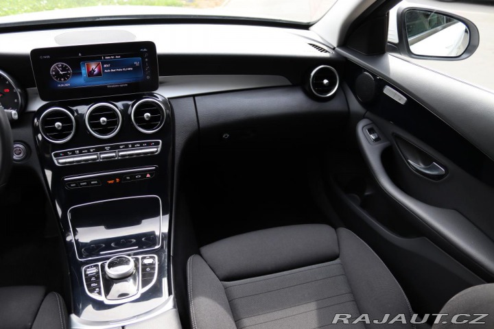 Mercedes-Benz C 300de PLUG-IN HYB KOMBI 2 2019