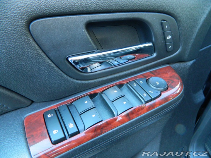 Cadillac Escalade HYBRID 6.0 V8 248kW 2011