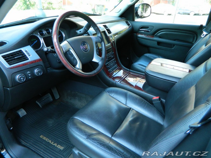 Cadillac Escalade HYBRID 6.0 V8 248kW 2011