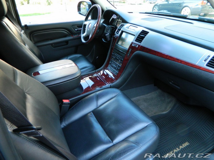 Cadillac Escalade HYBRID 6.0 V8 248kW 2011