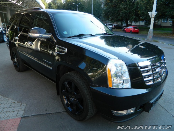 Cadillac Escalade HYBRID 6.0 V8 248kW 2011