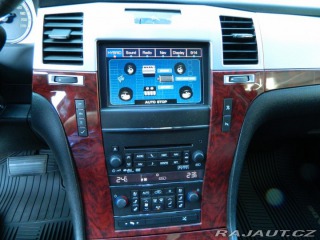 Cadillac Escalade HYBRID 6.0 V8 248kW 2011