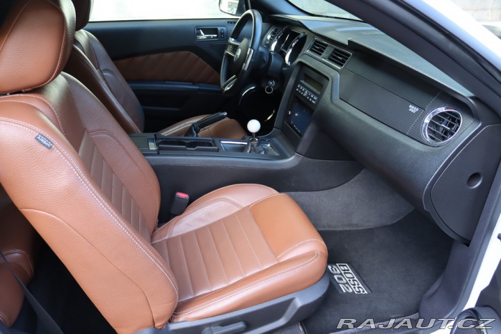 Ford Mustang GT COUPE 5.0 V8 307kW MAN 2011