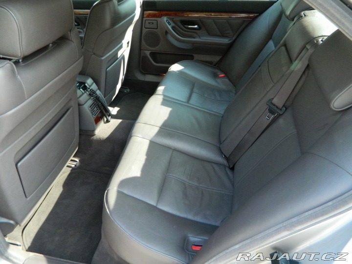 BMW 7 730D E38 142kW 2000