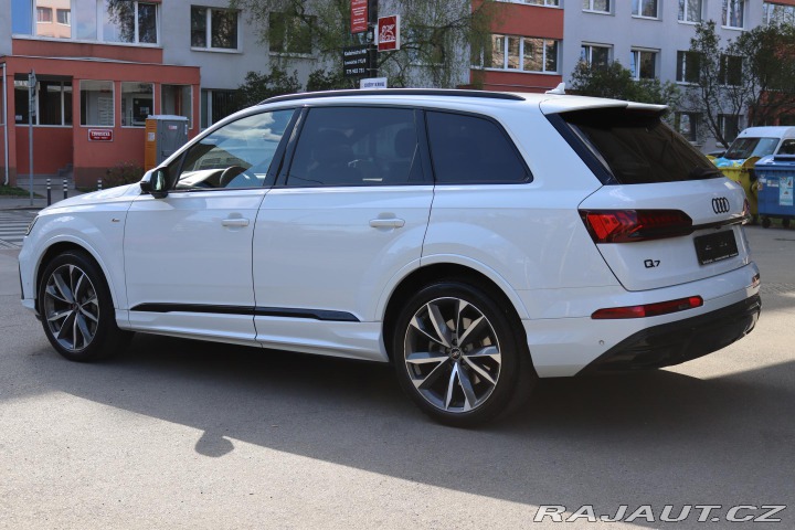 Audi Q7 NENÍ MOŽNÝ ODPOČET DPH 2022