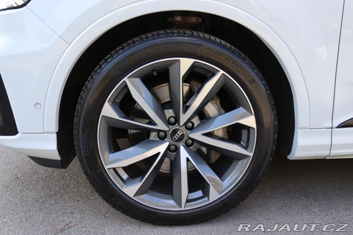 Audi Q7 NENÍ MOŽNÝ ODPOČET DPH 2022