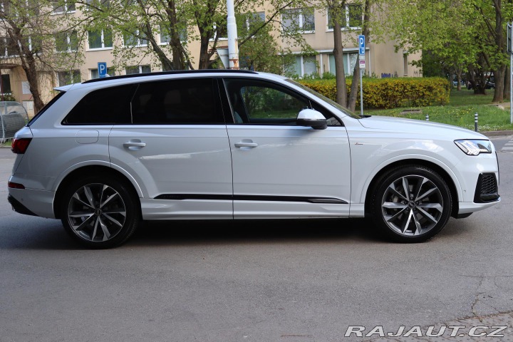 Audi Q7 NENÍ MOŽNÝ ODPOČET DPH 2022