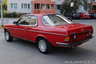 Mercedes-Benz 123 230CE KUPÉ AUTOMAT 100kW 1981