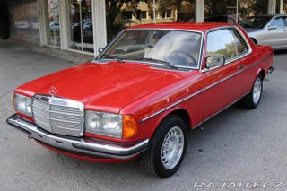 Mercedes-Benz 123 230CE KUPÉ AUTOMAT 100kW 1981