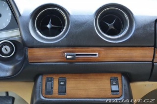 Mercedes-Benz 123 230CE KUPÉ AUTOMAT 100kW 1981