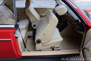 Mercedes-Benz 123 230CE KUPÉ AUTOMAT 100kW 1981