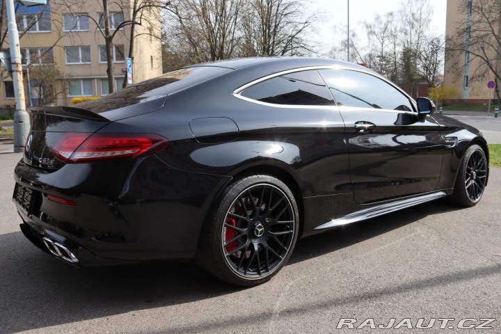 Mercedes-Benz C AMG C63 S COUPE 4.0 V8 BI 2019