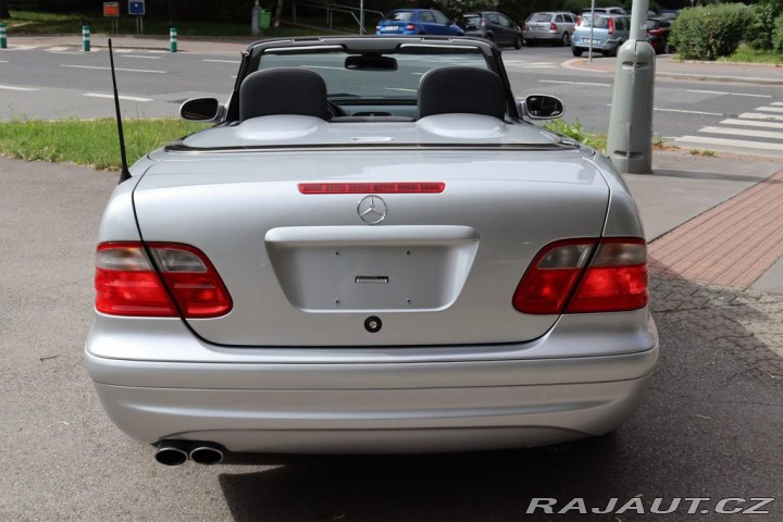 Mercedes-Benz CLK 55 AMG V8 CABRIO 255kW 2002