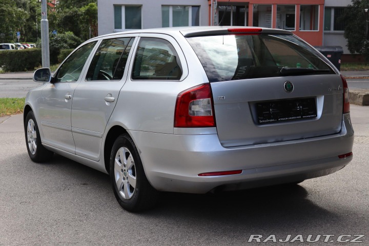 Škoda Octavia COMBI 1.6TDI 77kW DPH 2012