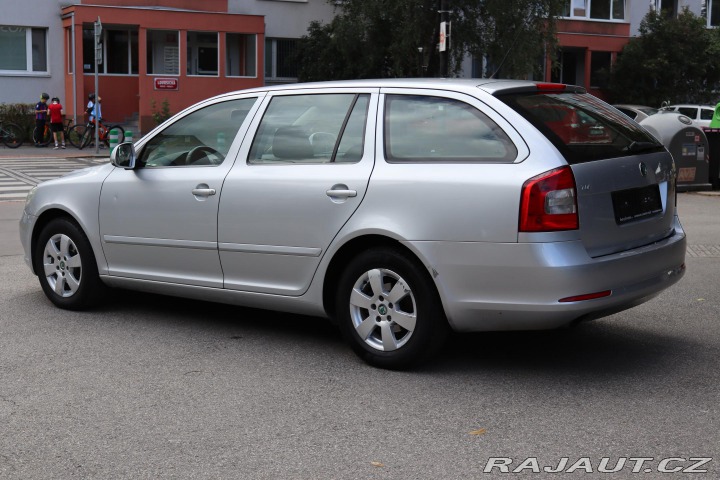 Škoda Octavia COMBI 1.6TDI 77kW DPH 2012