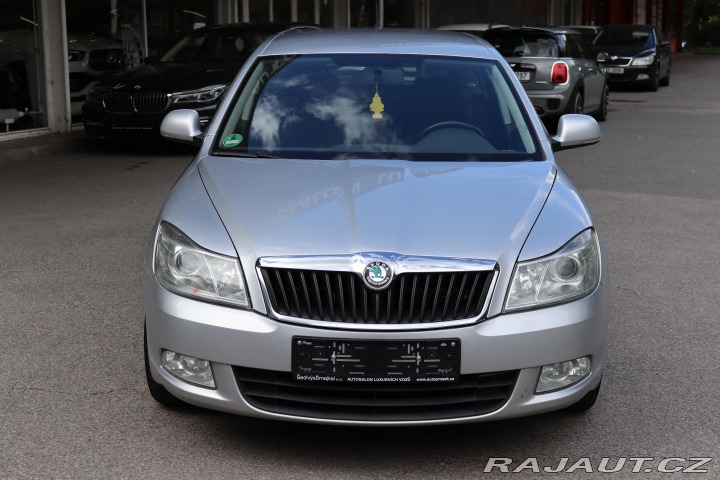 Škoda Octavia COMBI 1.6TDI 77kW DPH 2012