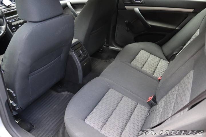 Škoda Octavia COMBI 1.6TDI 77kW DPH 2012