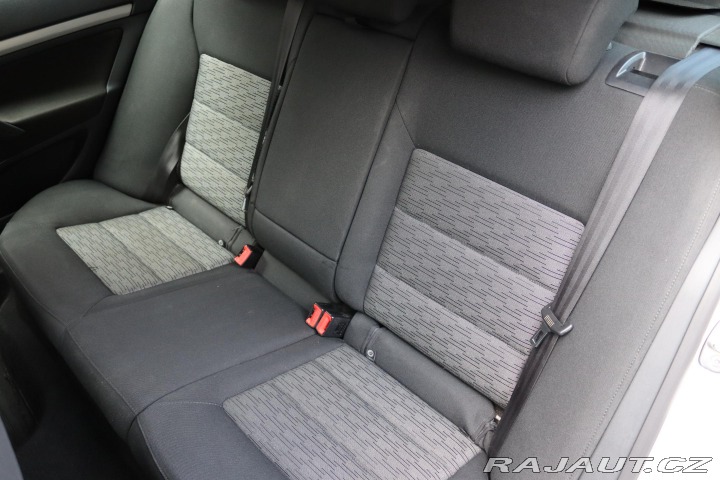 Škoda Octavia COMBI 1.6TDI 77kW DPH 2012