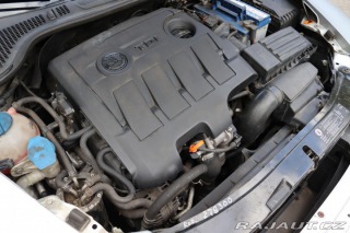 Škoda Octavia COMBI 1.6TDI 77kW DPH 2012
