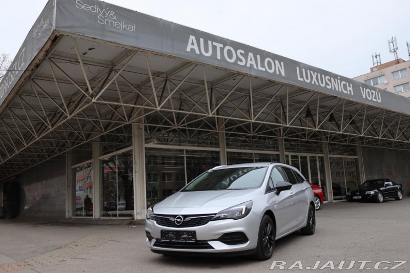 Opel Astra SPORTS TOURER+ 1.2 81kW