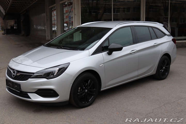 Opel Astra SPORTS TOURER+ 1.2 81kW 2021