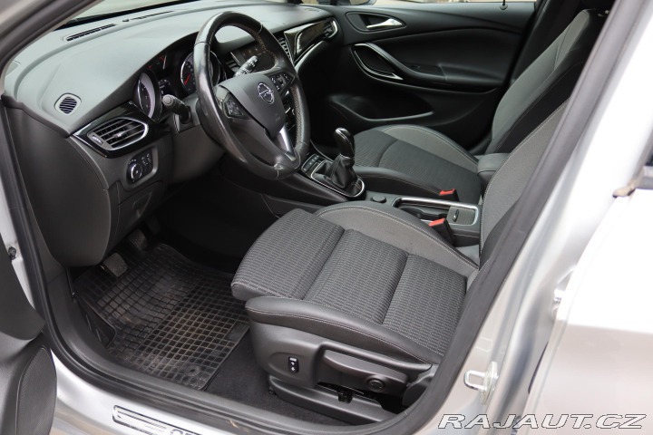 Opel Astra SPORTS TOURER+ 1.2 81kW 2021