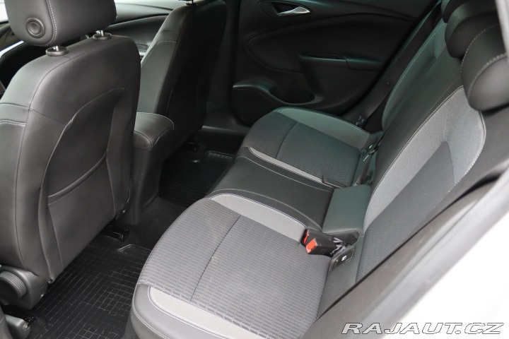 Opel Astra SPORTS TOURER+ 1.2 81kW 2021
