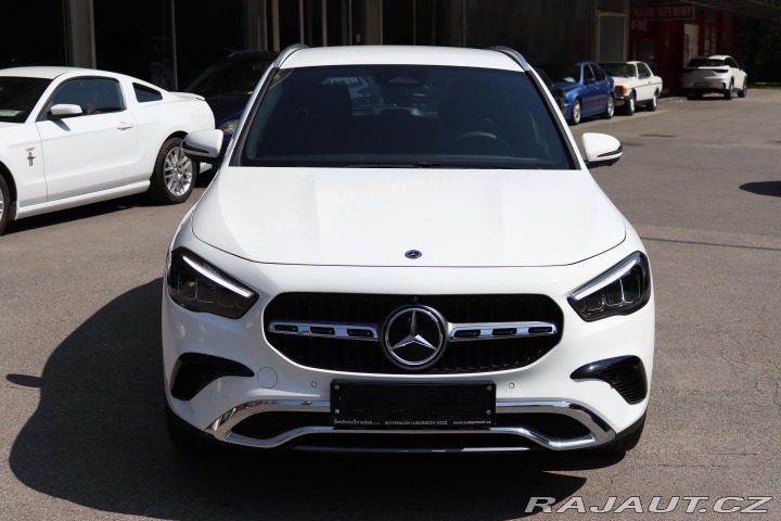 Mercedes-Benz GLA 180 PROGRESSIVE 100kW 2024