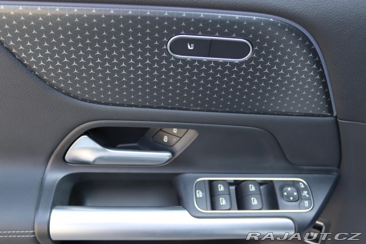 Mercedes-Benz GLA 180 PROGRESSIVE 100kW 2024