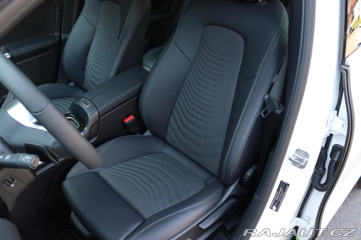 Mercedes-Benz GLA 180 PROGRESSIVE 100kW 2024