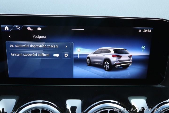 Mercedes-Benz GLA 180 PROGRESSIVE 100kW 2024