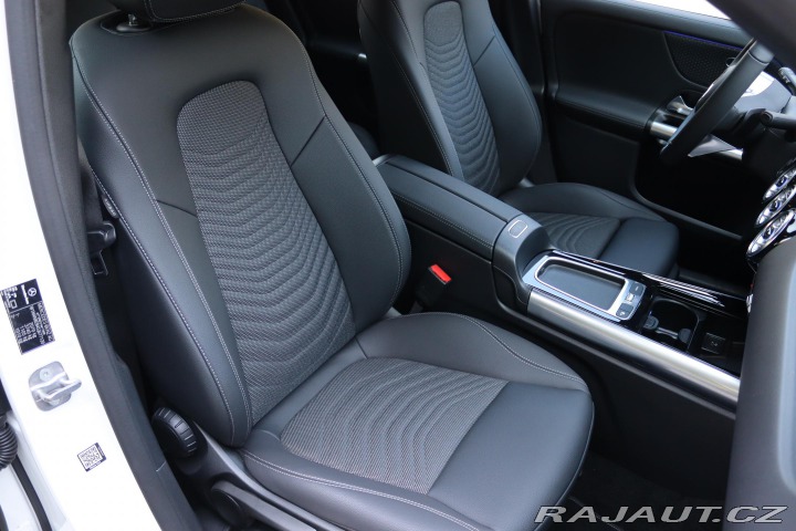 Mercedes-Benz GLA 180 PROGRESSIVE 100kW 2024