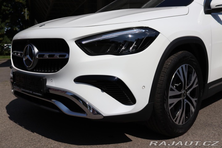 Mercedes-Benz GLA 180 PROGRESSIVE 100kW 2024