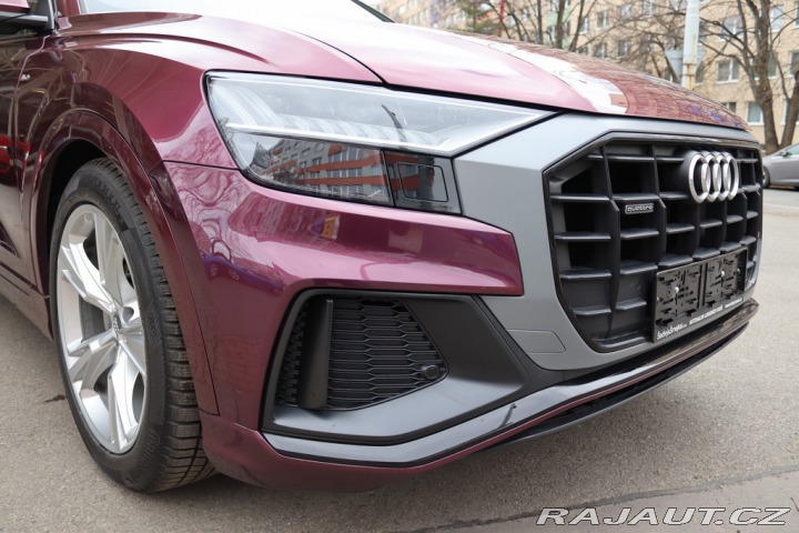 Audi Q8 50TDI QUATTRO S-LINE 210k 2020