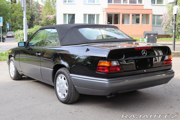 Mercedes-Benz 124 E320 CABRIO 162kW 1994