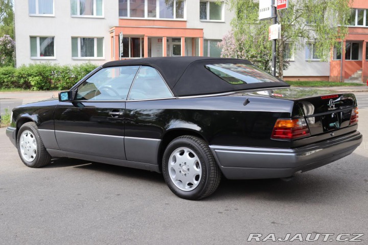 Mercedes-Benz 124 E320 CABRIO 162kW 1994