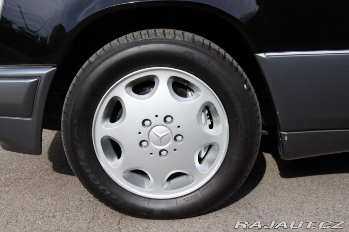 Mercedes-Benz 124 E320 CABRIO 162kW 1994