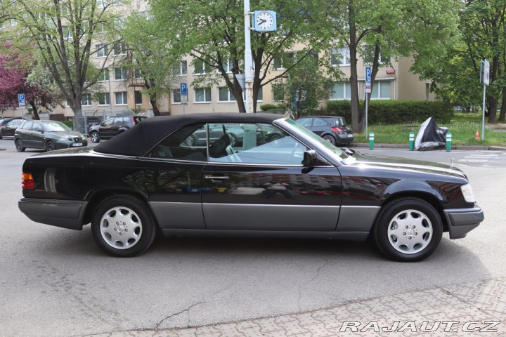 Mercedes-Benz 124 E320 CABRIO 162kW 1994