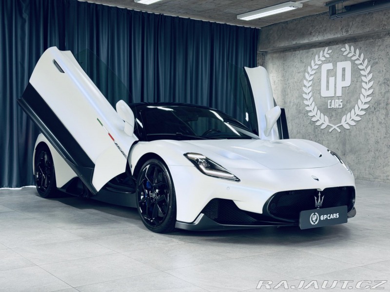 Maserati MC20 NOVITEC Bianco Audace Lif