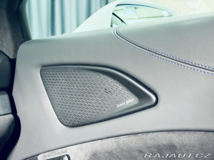 Maserati MC20 NOVITEC Bianco REZERVACE 2021