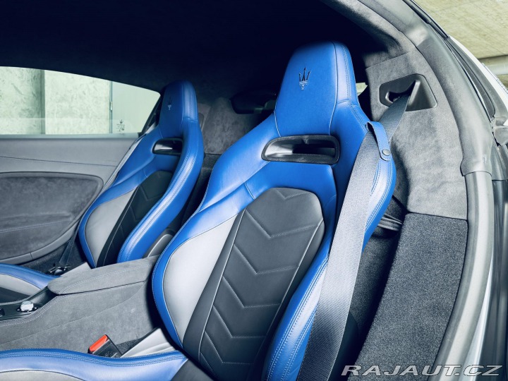 Maserati MC20 NOVITEC Bianco REZERVACE 2021
