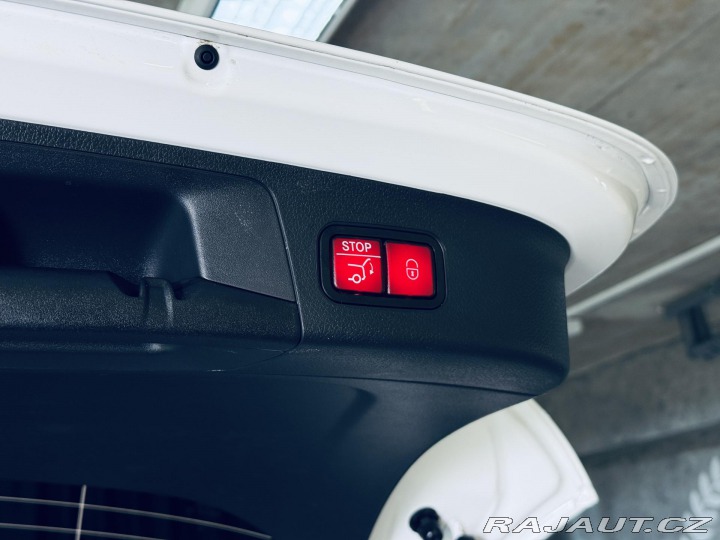 Mercedes-Benz GLA 220*AMG*4M*PREMIUM*PANO 2024