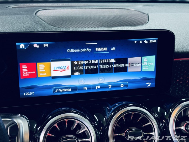 Mercedes-Benz GLB 200d*4M*AMG*OFF.ROAD*7MÍS 2024
