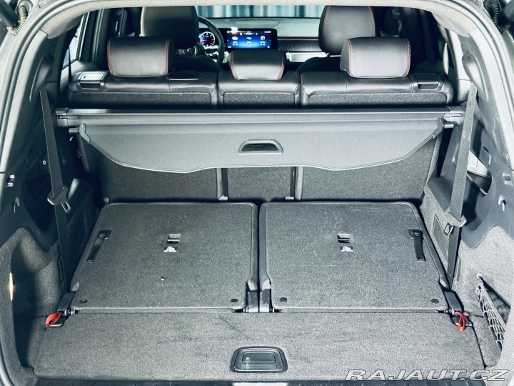 Mercedes-Benz GLB 200d*4M*AMG*OFF.ROAD*7MÍS 2024
