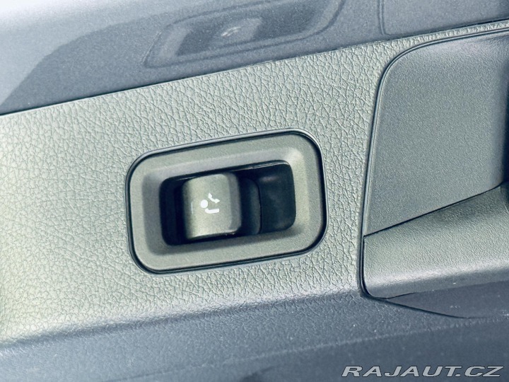 Mercedes-Benz GLB 200d*4M*AMG*OFF.ROAD*7MÍS 2024