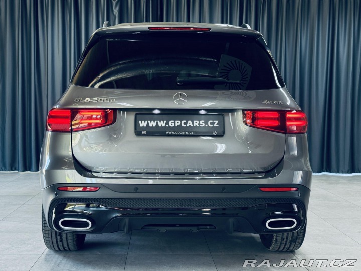 Mercedes-Benz GLB 200d*4M*AMG*OFF.ROAD*7MÍS 2024