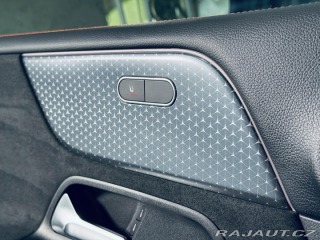 Mercedes-Benz GLB 200d*4M*AMG*OFF.ROAD*7MÍS 2024