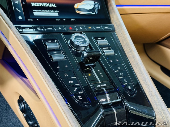 Aston Martin DB12 *VOLANTE*B&W*CABRIO*Z 2023